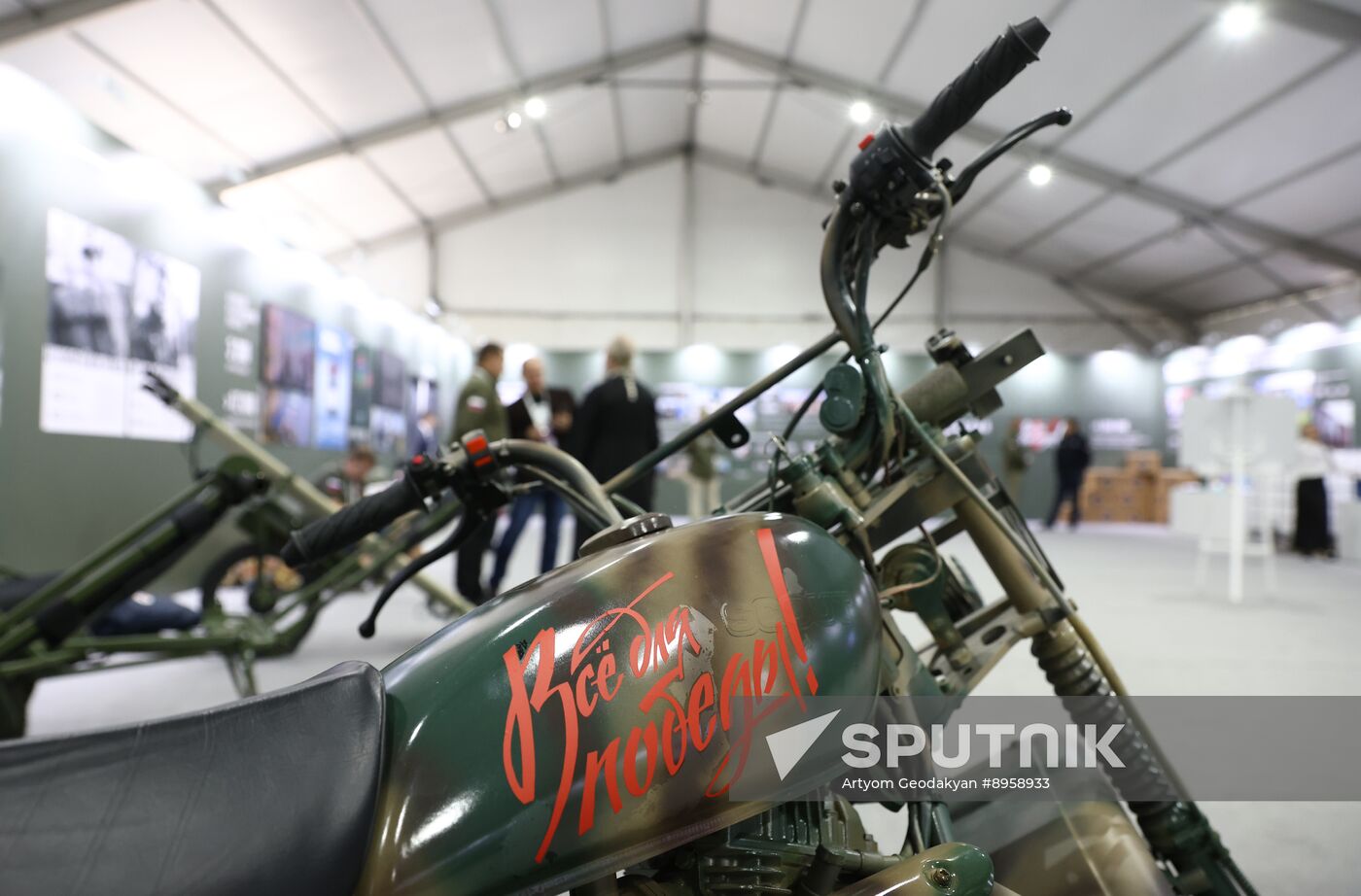 Russia Putin People’s Front Exhibition