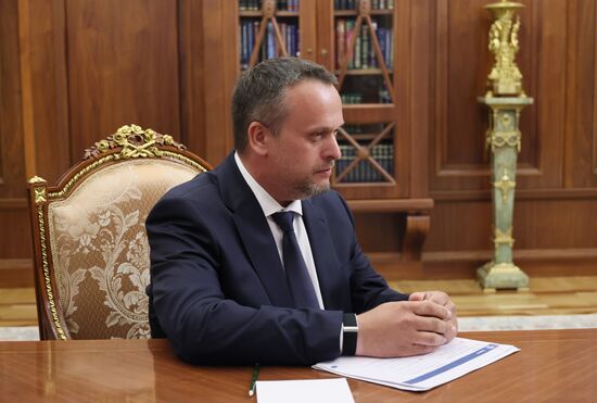 Russia Putin Acting Transport Minister