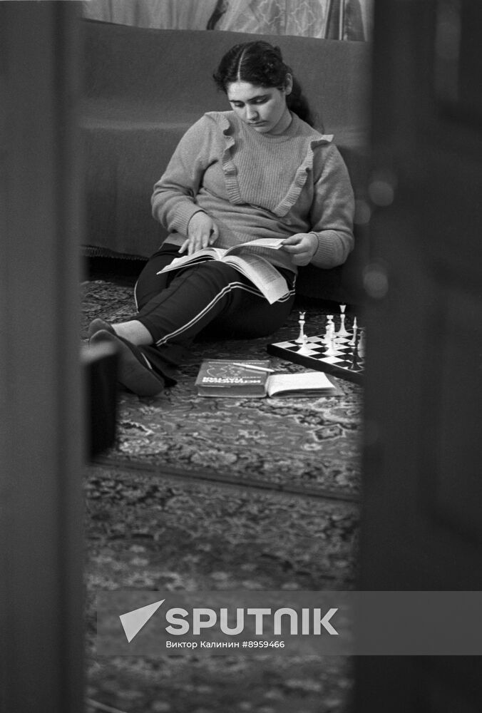 Aynur Sofiyeva, USSR chess champion