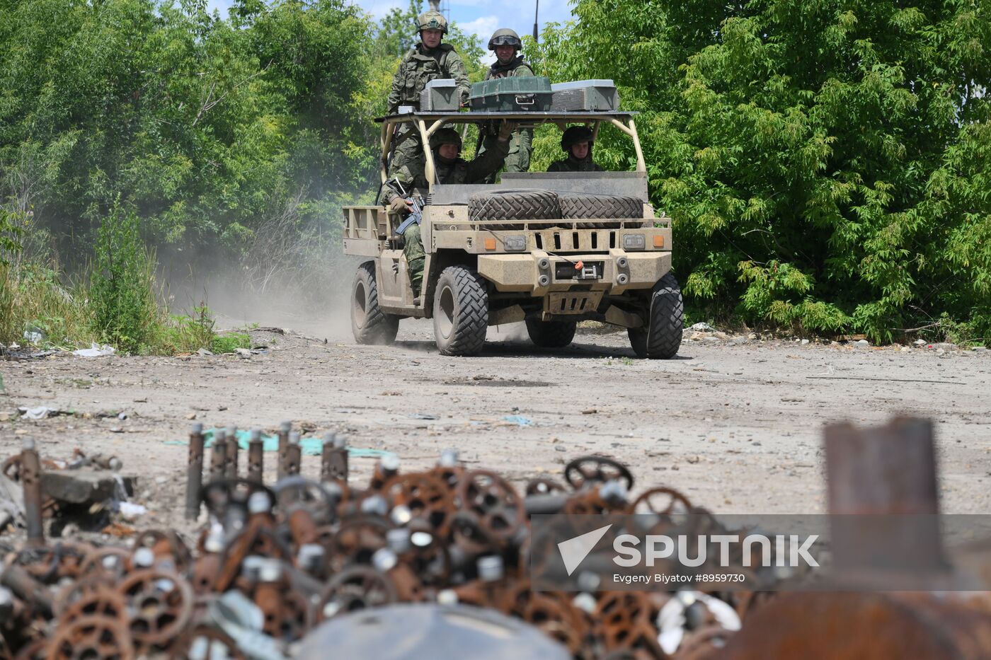 Russia Ukraine Military Operation Signal Unit