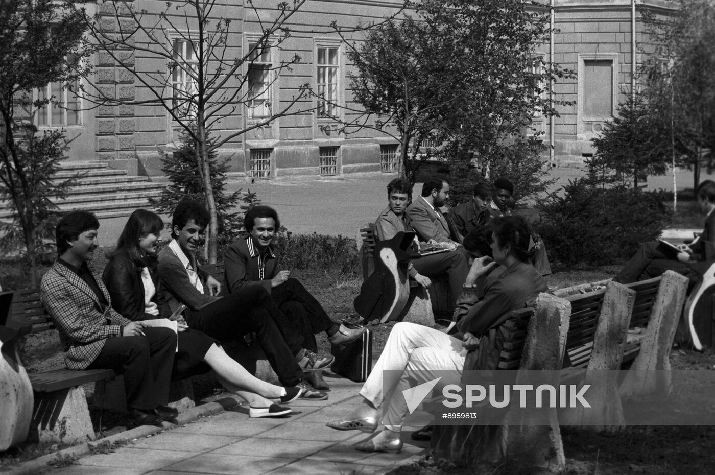 Students prepare for summer session