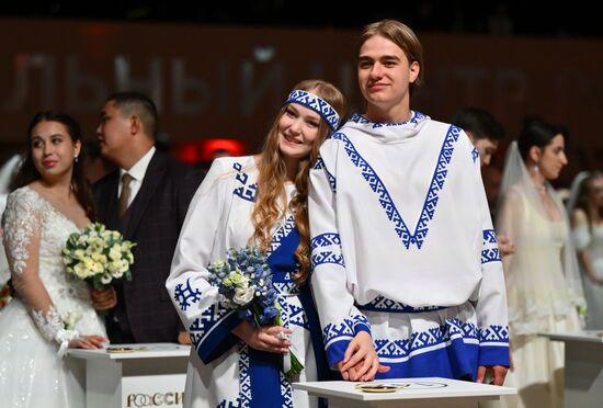 Russia Wedding Festival