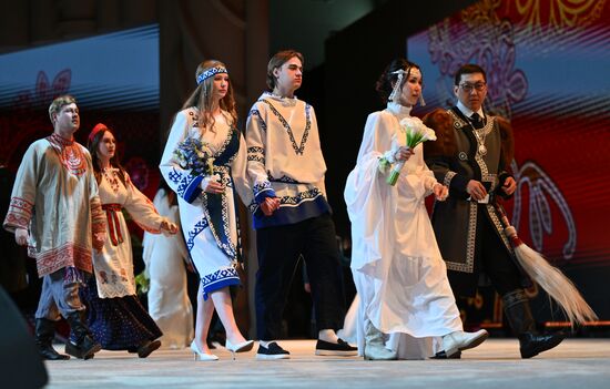 Russia Wedding Festival