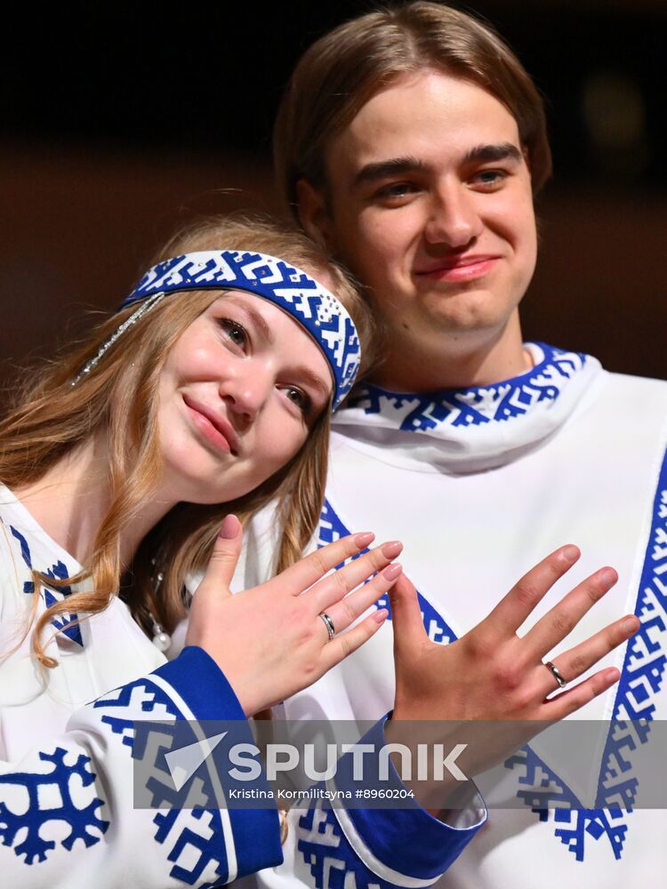 Russia Wedding Festival