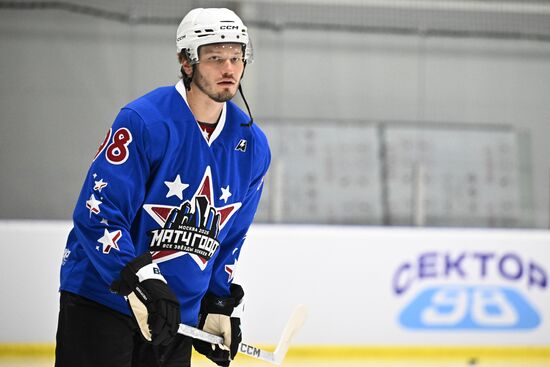 Russia Ice Hockey Match of Year Training