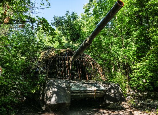 Russia Ukraine Military Operation Tank Units
