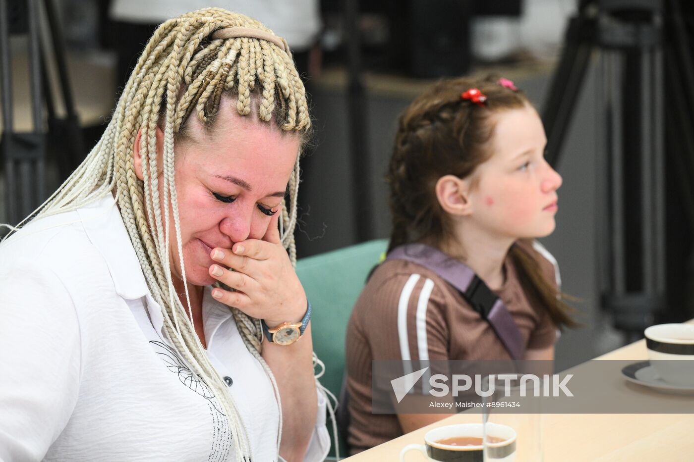 Russia Ukraine Children Return