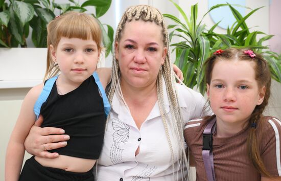 Russia Ukraine Children Return