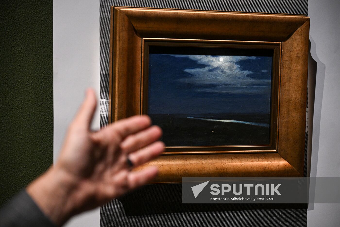 Russia Art Kuindzhi Krymov Exhibition