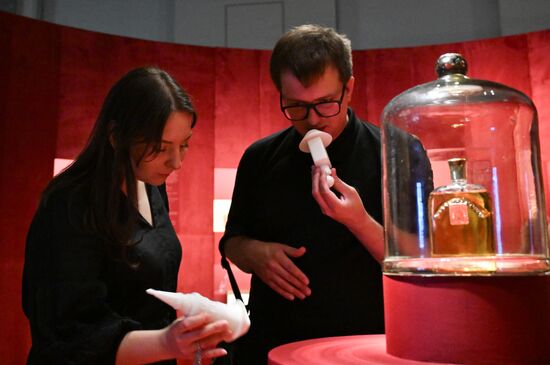 Russia Soviet Perfume Industry Exhibition