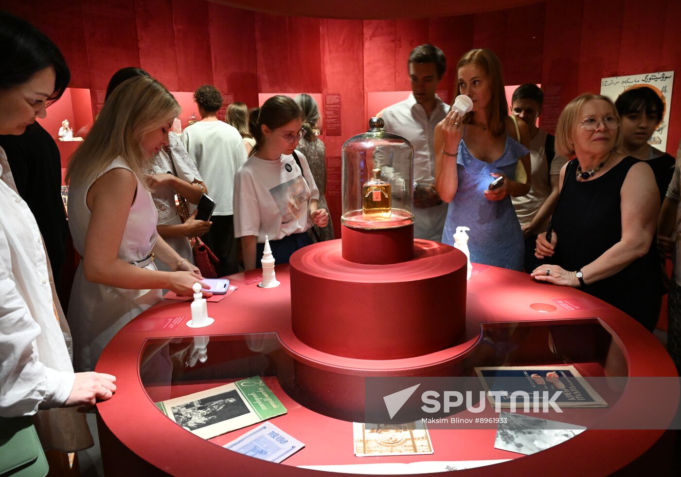 Russia Soviet Perfume Industry Exhibition