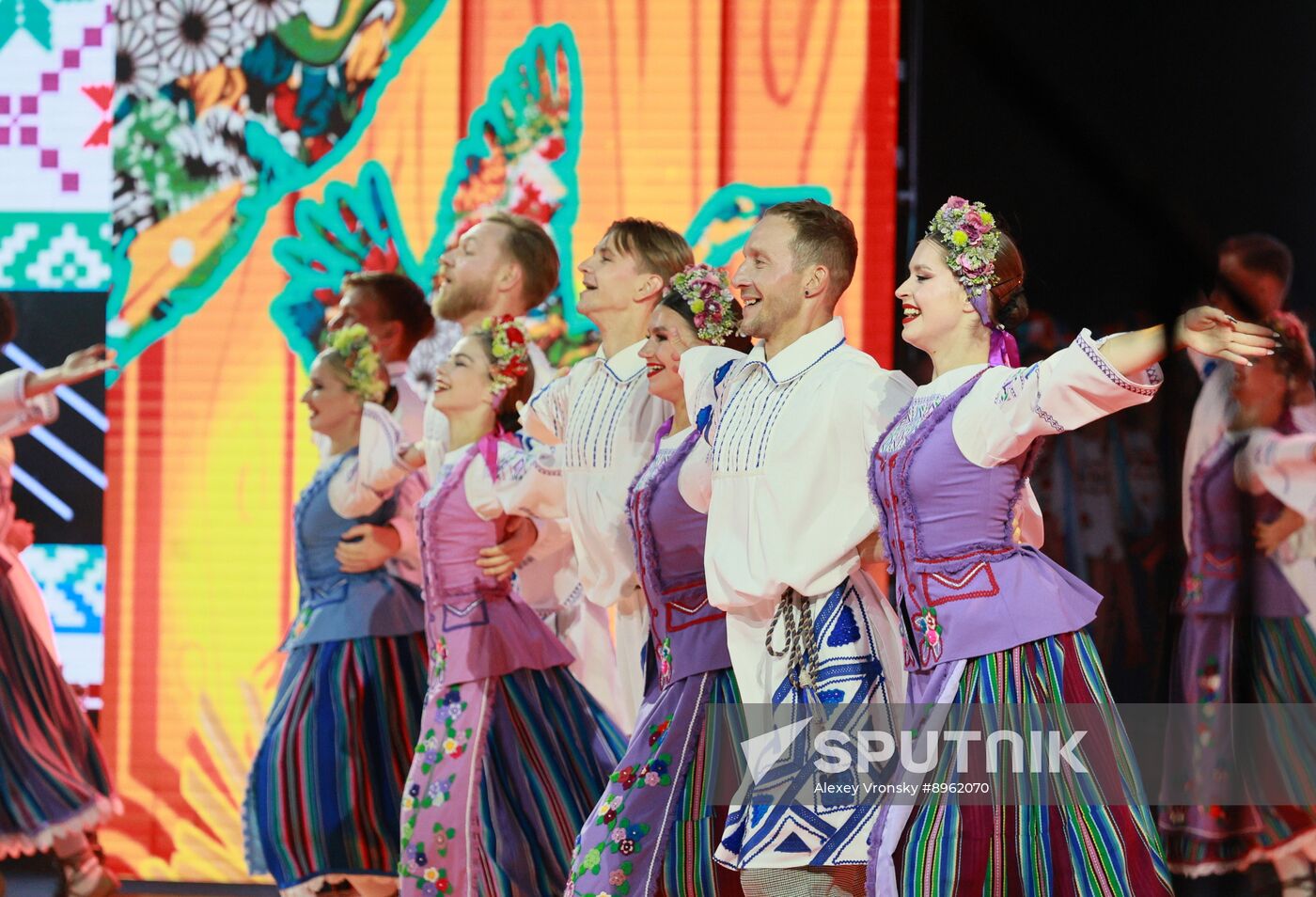 Belarus Slavianski Bazaar Arts Festival