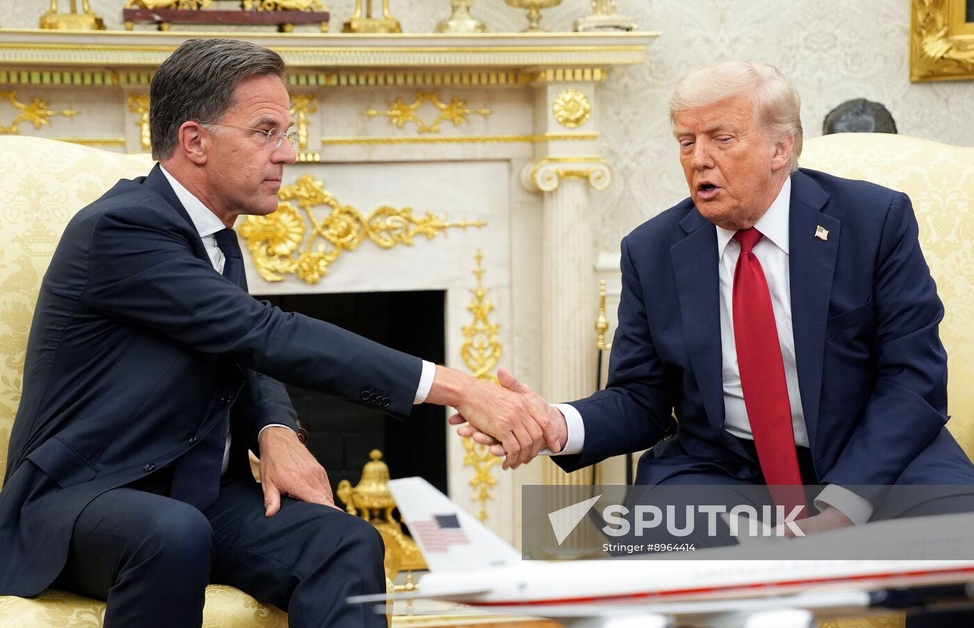 US NATO Ukraine Arms Deal