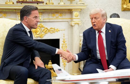 US NATO Ukraine Arms Deal