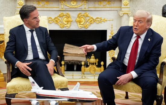 US NATO Ukraine Arms Deal