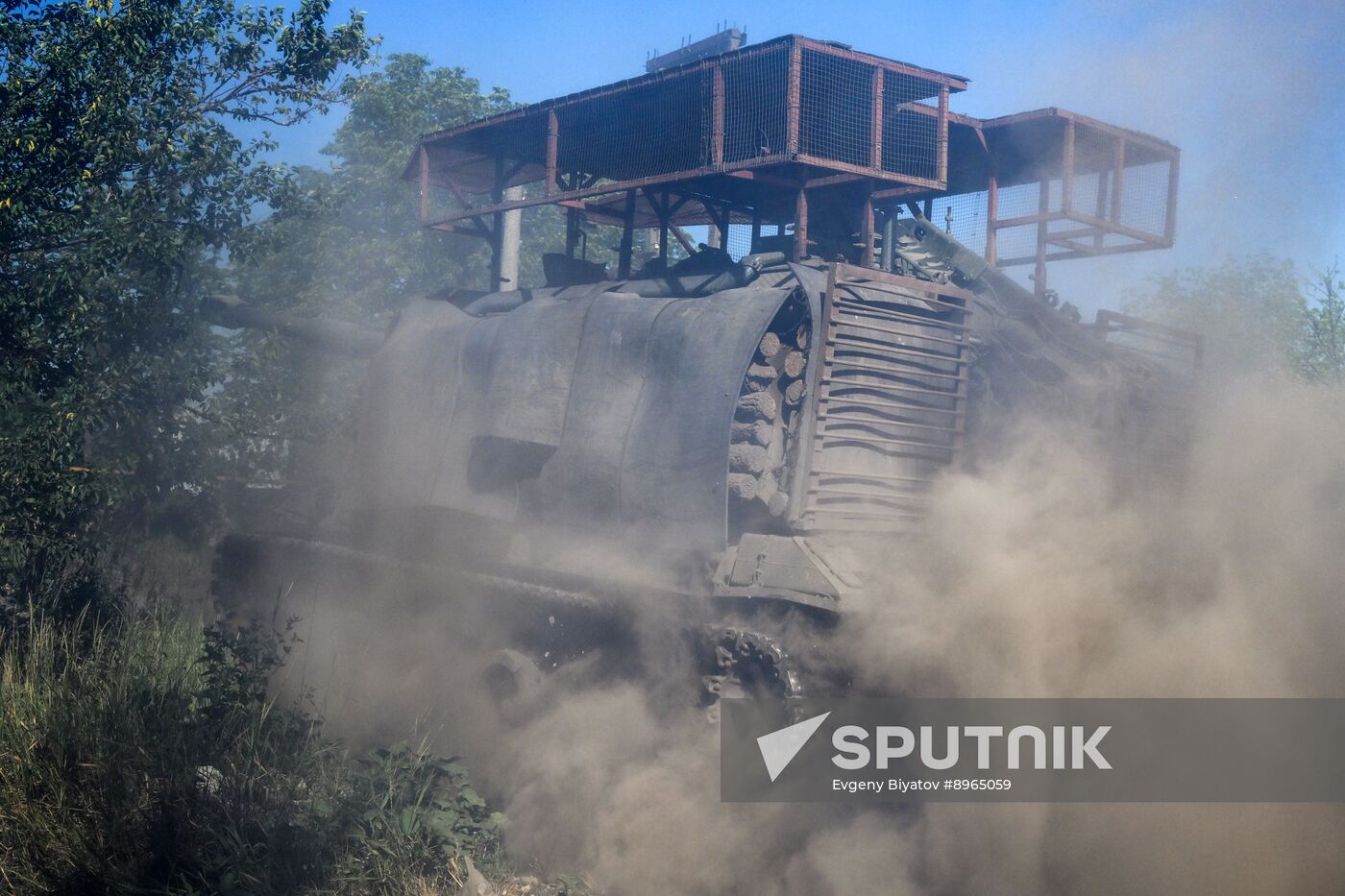 Russia Ukraine Military Operation Artillery Unit