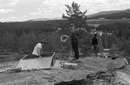 Soviet-American underground nuclear explosion monitoring project