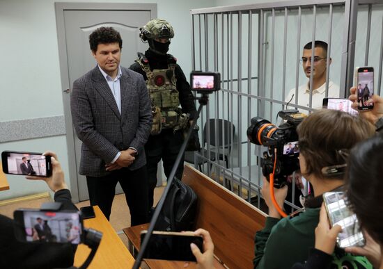 Russia Azerbaijan Diaspora Leader Son Detention