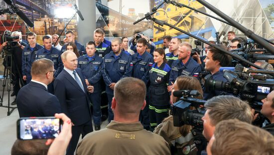 Russia Putin Ural Federal District