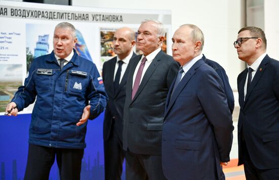 Russia Putin Ural Federal District