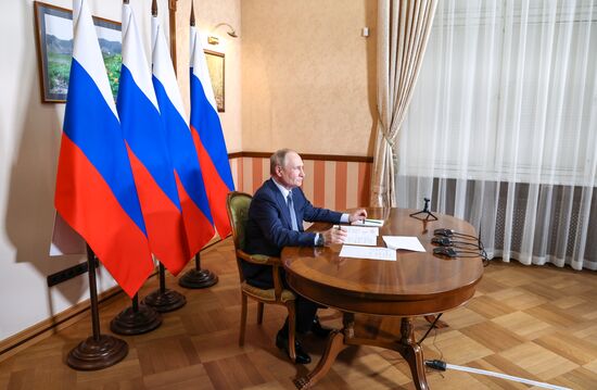 Russia Putin Ural Federal District