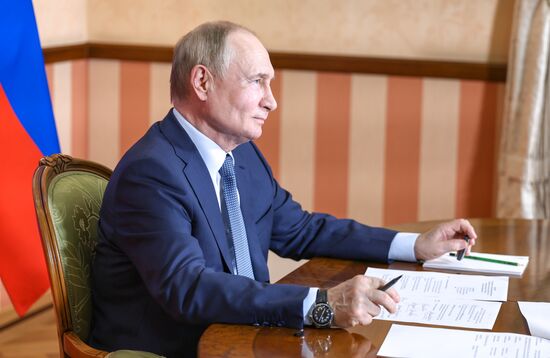 Russia Putin Ural Federal District