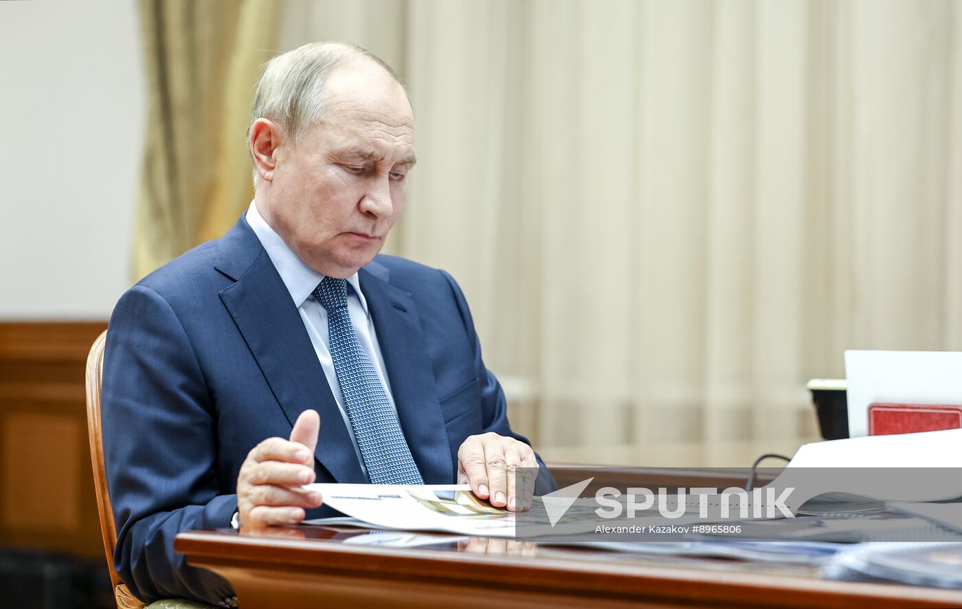 Russia Putin Ural Federal District