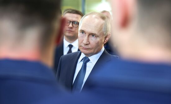 Russia Putin Ural Federal District