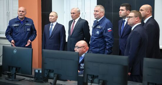 Russia Putin Ural Federal District