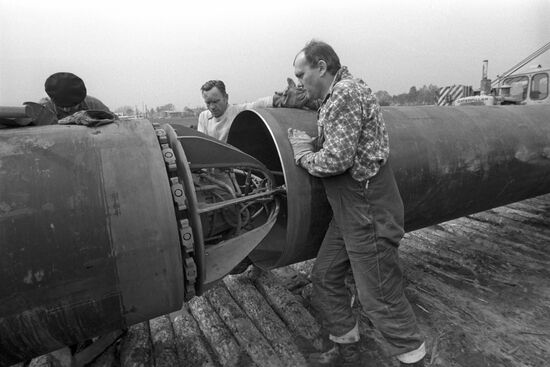 Kobrin - Brest - Warsaw gas pipeline