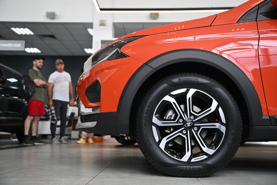 Russia Car Sales Lada Iskra