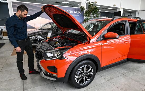 Russia Car Sales Lada Iskra