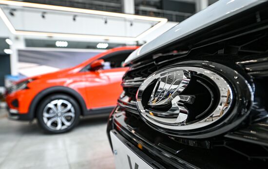 Russia Car Sales Lada Iskra