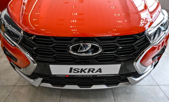 Russia Car Sales Lada Iskra