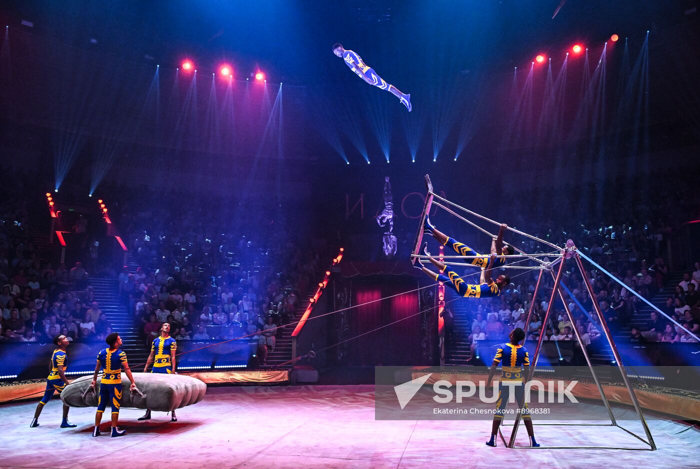 Russia Idol Circus Festival Gala