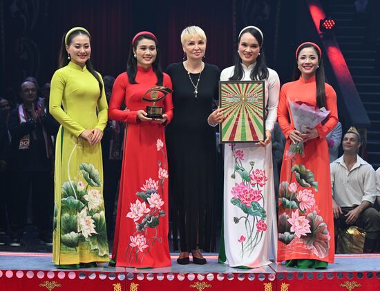 Russia Idol Circus Festival Gala