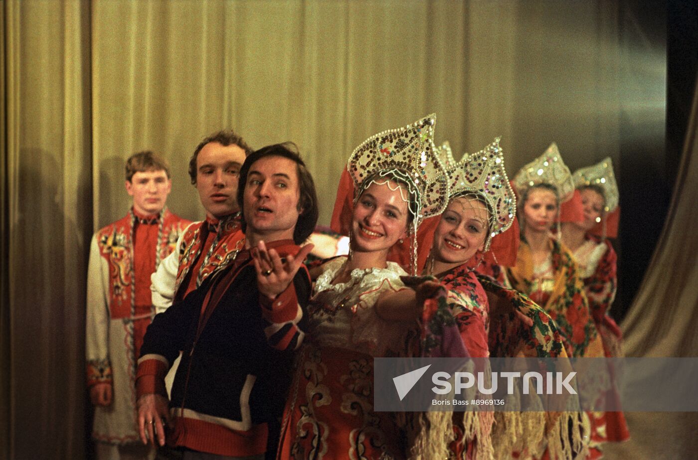 Solnechnaya Raduga choreographic ensemble