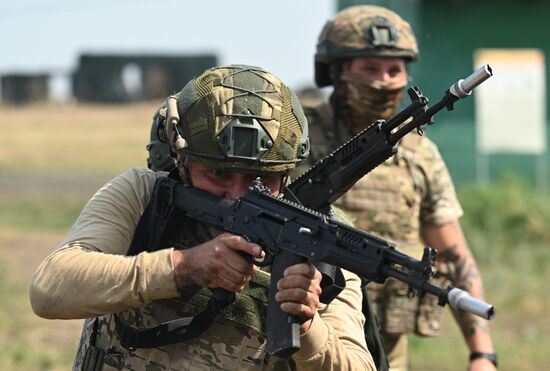Russia Defence Contract Personnel Training