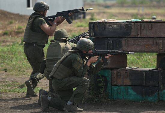 Russia Defence Contract Personnel Training