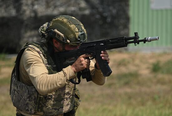 Russia Defence Contract Personnel Training