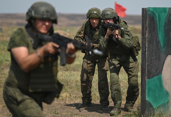 Russia Defence Contract Personnel Training