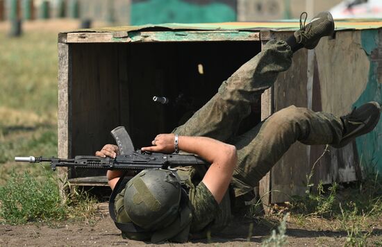 Russia Defence Contract Personnel Training