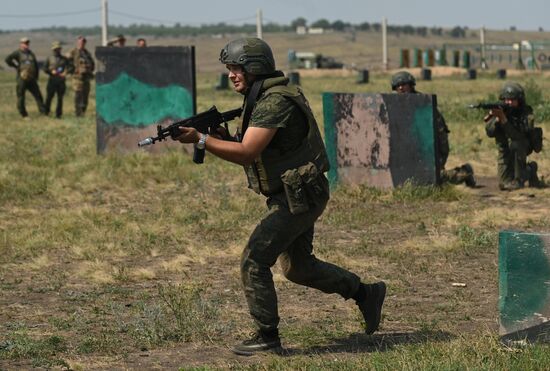 Russia Defence Contract Personnel Training