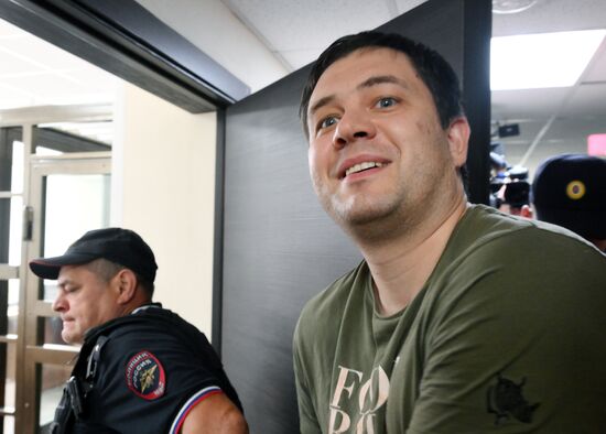 Russia Baza Media Outlet Chief Editor Arrest