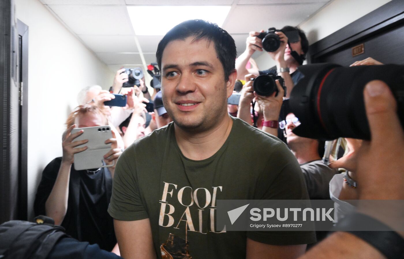 Russia Baza Media Outlet Chief Editor Arrest