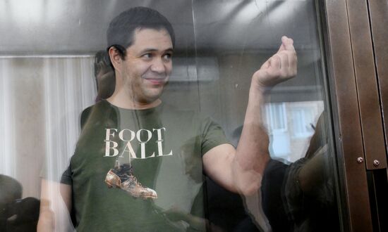 Russia Baza Media Outlet Chief Editor Arrest