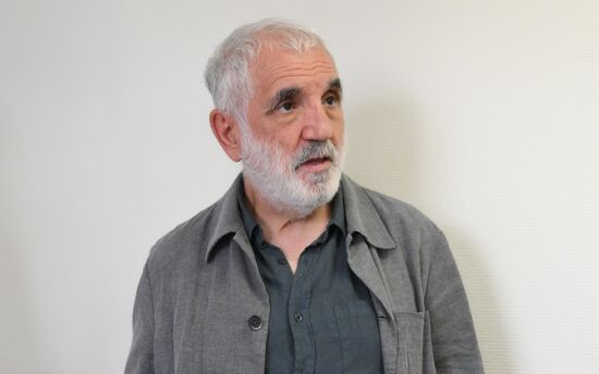 Russia Baza Media Outlet Chief Editor Arrest