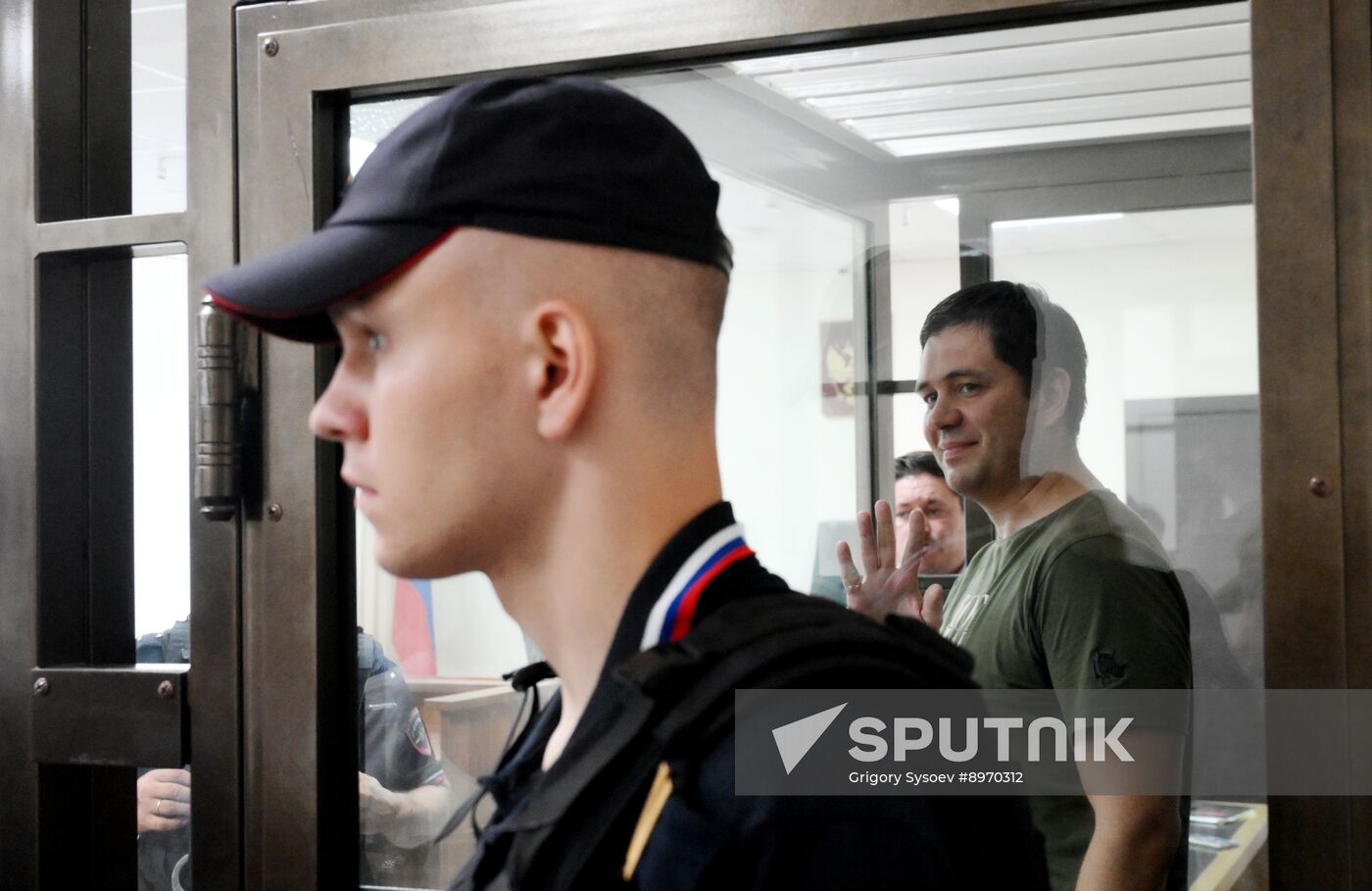 Russia Baza Media Outlet Chief Editor Arrest