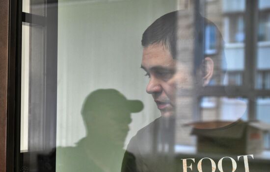 Russia Baza Media Outlet Chief Editor Arrest