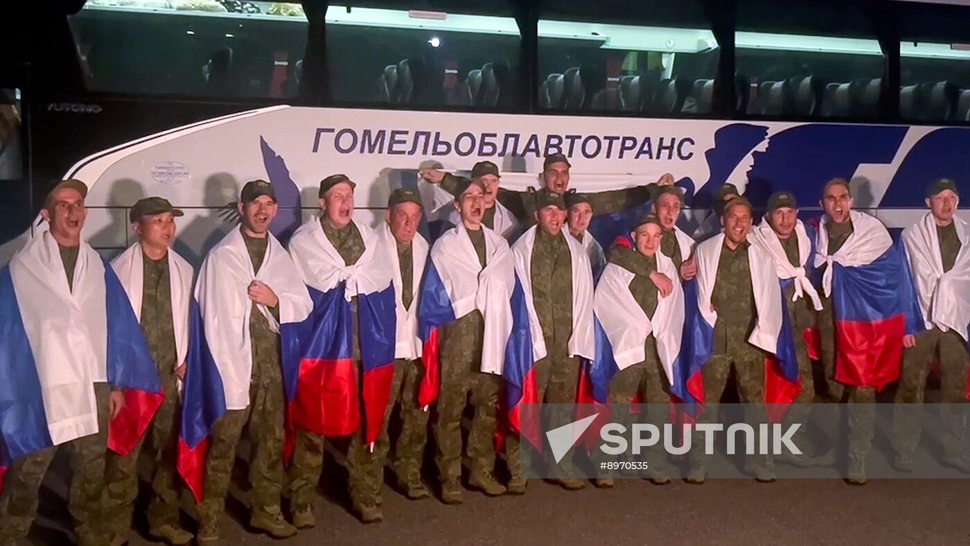 Russia Ukraine Military Operation POWs Exchange